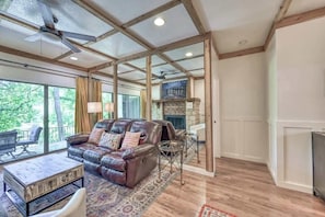 Condo, Multiple Beds, Pool Access (371 W Lincoln C111) | Living area | TV, fireplace