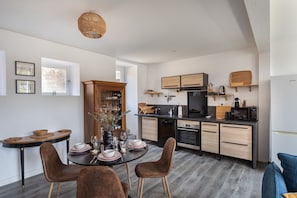 Fridge, microwave, oven, dishwasher