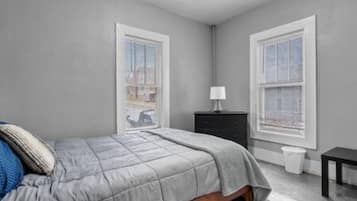 2 soverom, strykejern/-brett, wi-fi (inkludert) og sengetøy