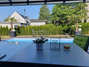 Outdoor pool, a heated pool
