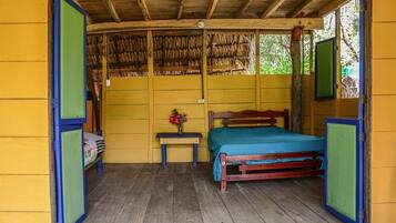 Family Cabin, 2 Bedrooms | Bed sheets
