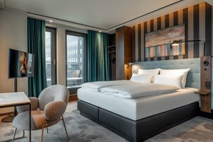 In-room safe, desk, free WiFi, bed sheets