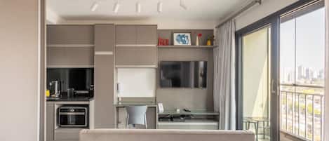 Deluxe Studio (518072) | Desk, free WiFi