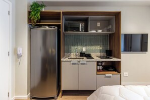 Apartament clàssic (514414) | Escriptori i roba de llit 