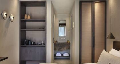 Alaso Design Suites - Adults Only