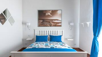 Suite – deluxe | Safe på rommet, skrivebord, lydisolert og wi-fi (inkludert)