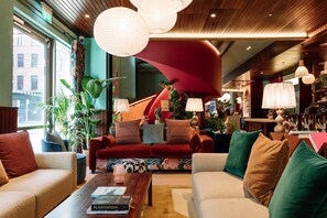 Zona de estar del vestíbulo