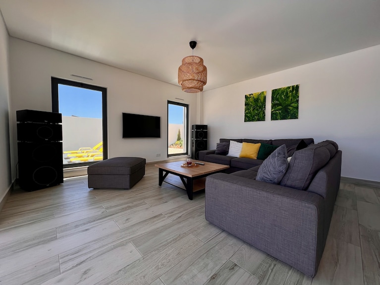 New Modern Villa W/pool 5 Min From The Beach! - Vila do Bispo