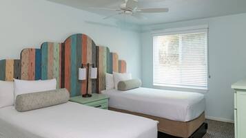 2 bedrooms, bed sheets