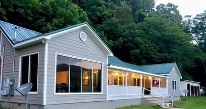 Deltopia on Waterfront New River/Claytor Lake