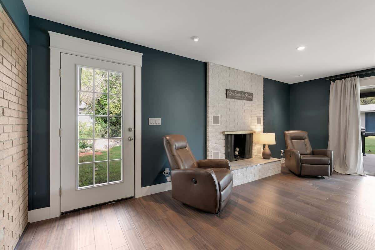 Casa, varias camas, patio, vistas a la ciudad (326 W Burbank St) | Interior