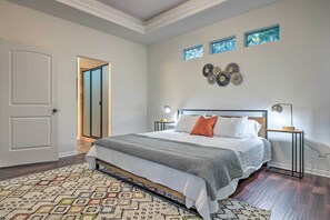 Rumah, Beberapa Tempat Tidur, hot tub | 4 kamar tidur dan didekorasi berbeda-beda