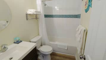Towels, soap, shampoo, toilet paper