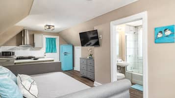 1 bedroom, desk, iron/ironing board, travel cot