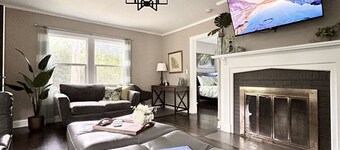 Tranquility Cottage · Private Peaceful Surroundings Near HPU and Everything!