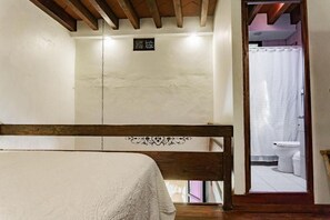 Room - Deluxe Queen Suite (Oaxaca de Juárez)