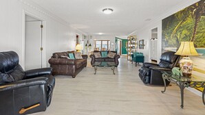 Uklassifisert bilde, 3 av 20, knapp