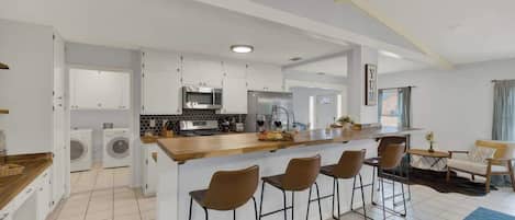 House, Multiple Beds, Pool Access (217 W. Driftwood) | Private kitchen