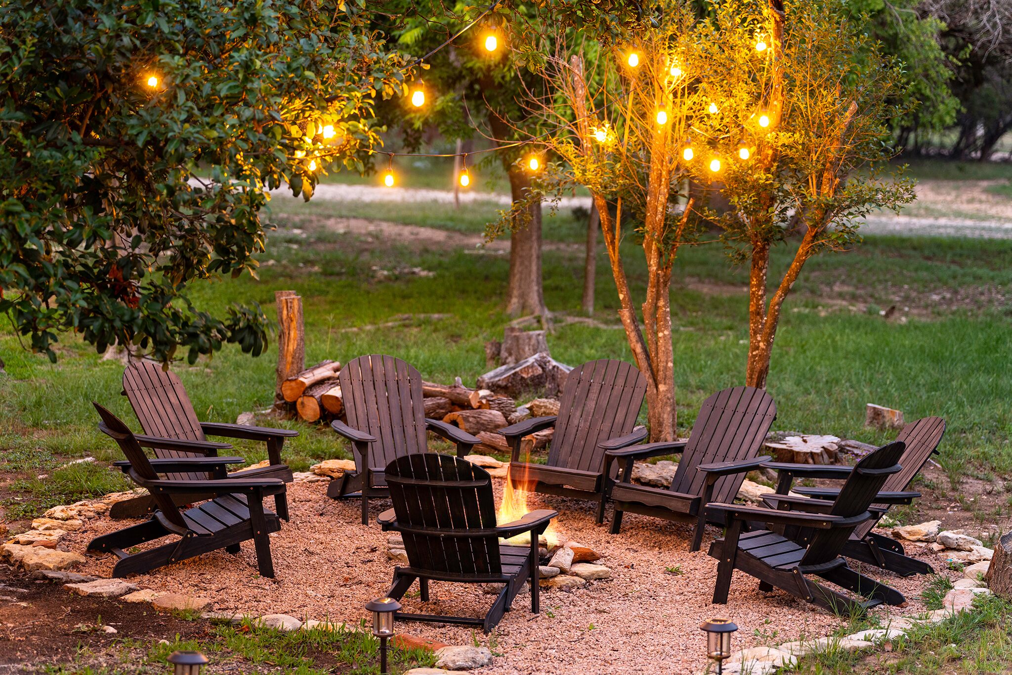 บ้านพัก, หลายเตียง, ลานระเบียง | บริเวณที่พัก