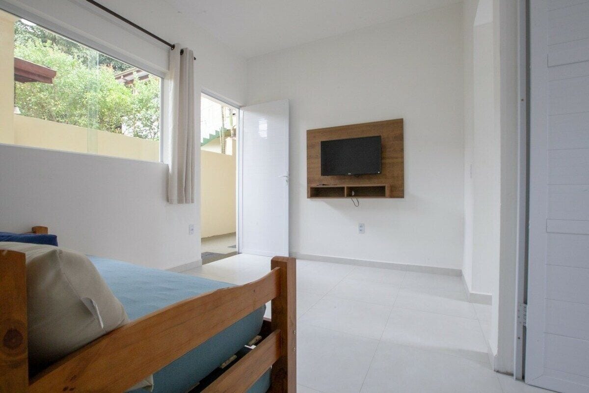 Deluxe Apartment | 1 bedroom, desk, laptop workspace, free WiFi