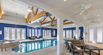 Luxurious Lakehouse With Indoor Pool-hot Tub-fire Pit
