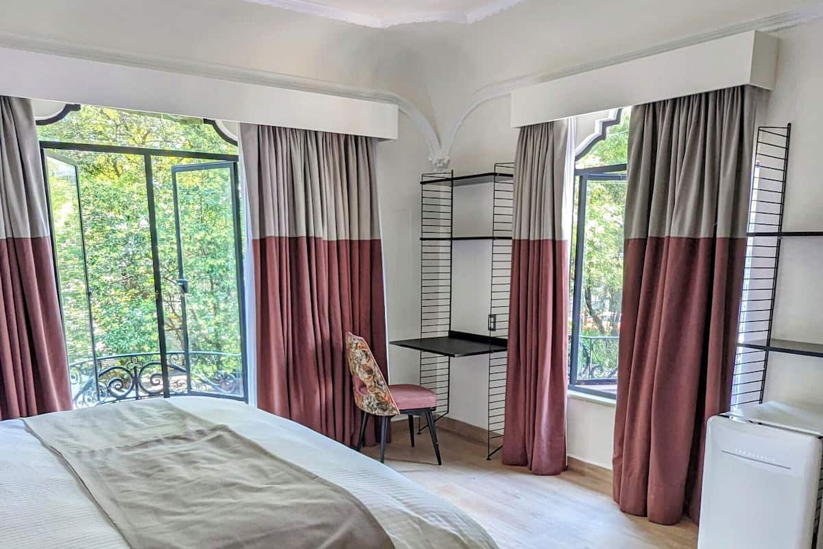 Premium Room | 1 bedroom, desk, laptop workspace, iron/ironing board