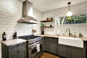 Ferienhaus, Mehrere Betten, Küche | Eigene Küche | Kühlschrank, Mikrowelle, Ofen, Herdplatte