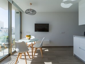 Dining - Apolo By CanariasGetaway (Telde)