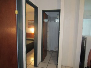 Bathroom - Hotel Vagabundo Puerto Vallarta (Puerto Vallarta)