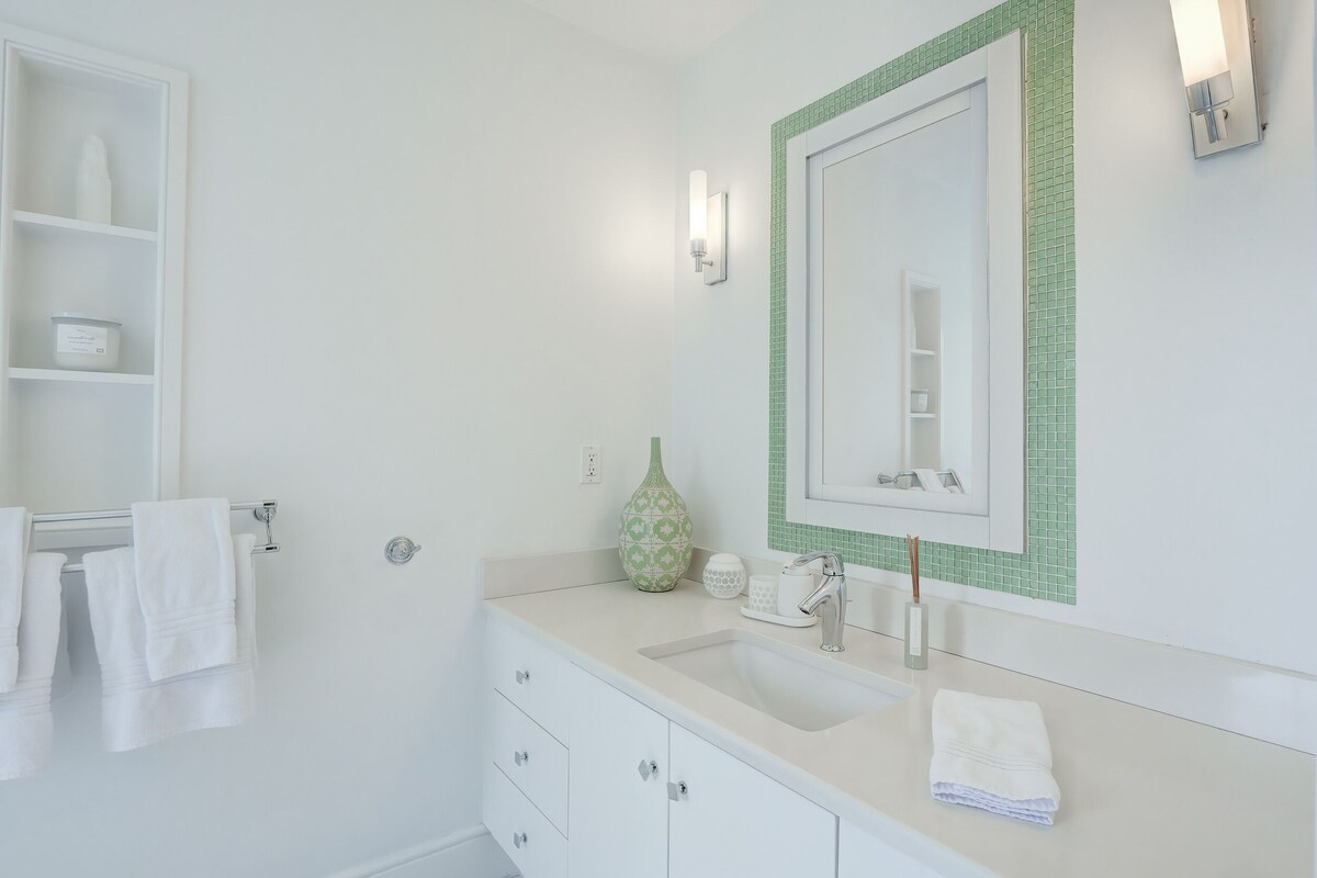 Photo 36 of Entertainer's Dream - Naples, FL