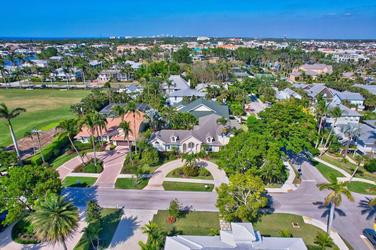 Photo 45 of Entertainer's Dream - Naples, FL