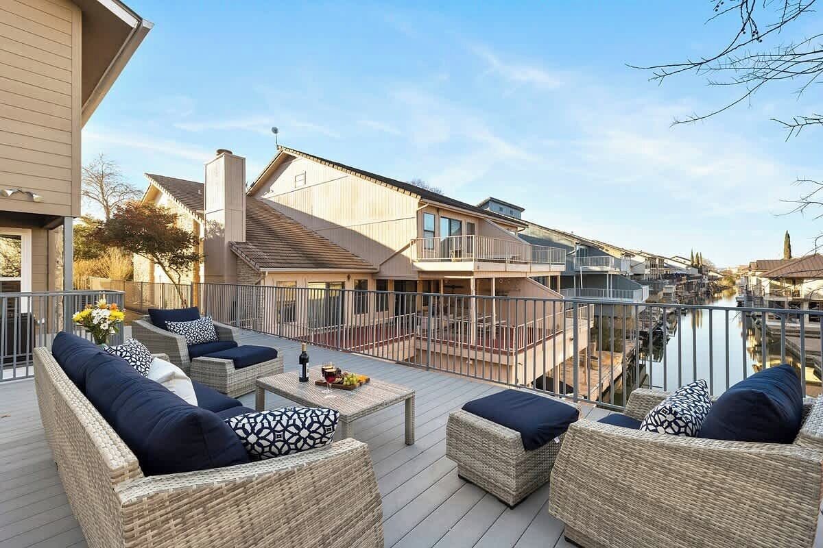 House, Multiple Beds, Hot Tub (307 Lucy Lane) | Terrace/patio