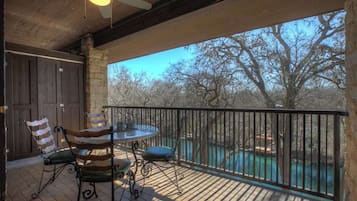 Condo, Multiple Beds, Pool Access (371 W Lincoln C216) | Outdoor dining