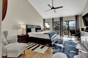 Condo, Multiple Beds, Pool Access (371 W Lincoln C216)
