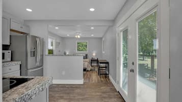 House, 1 Queen Bed, Patio (682 Old Comfort Gst) | Private kitchen | Coffee/tea maker