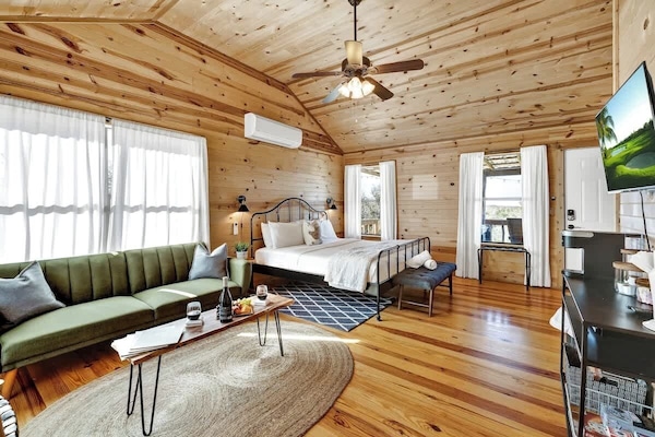 Cabin, 1 King Bed, Hot Tub (3107 Keese Rd #2) | 1 bedroom, individually decorated, individually furnished, bed sheets