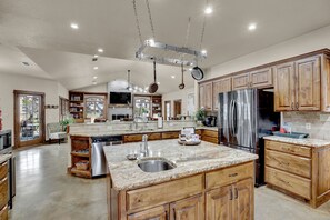 Ferienhaus, Mehrere Betten, Terrasse | Eigene Küche | Kühlschrank, Mikrowelle, Ofen, Herdplatte