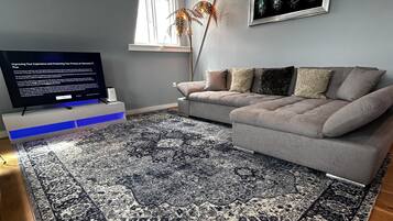 Apartment | Living area