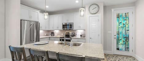 Maison, plusieurs lits, patio (1215 Lavaca) | Cuisine privée