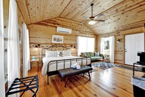 1 chambre, décoration personnalisée, ameublement personnalisé