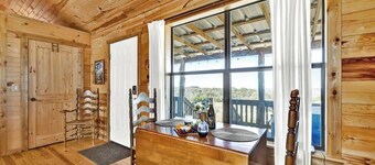 Rockyridge Cabin-hill Country Views-20 min to Fred