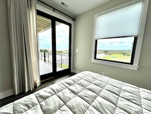 6 Schlafzimmer, Schreibtisch, kostenloses WLAN, Bettwäsche