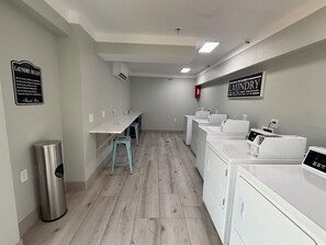 Interior - 214 Summit Beachfront - Dreams (Panama City)