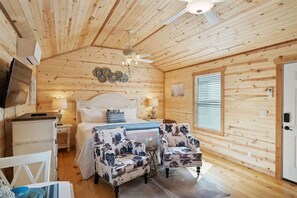 1 chambre, décoration personnalisée, ameublement personnalisé