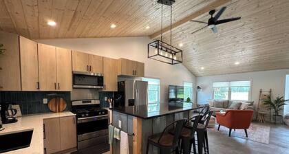 This cozy cottage is a short walk to Herbster beach! Easy access to TRAILS!