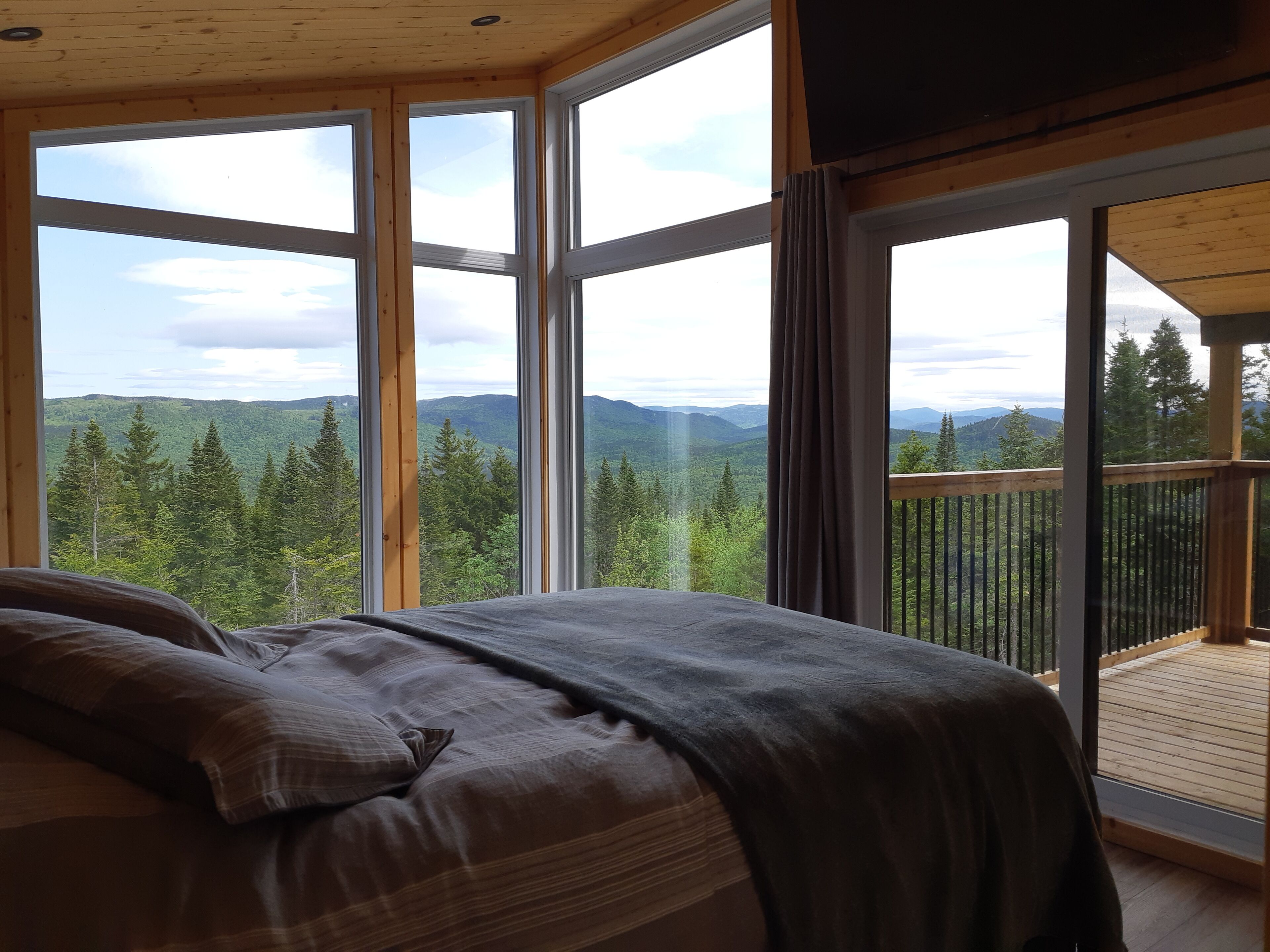 1 多间卧室、免费 WiFi、床单