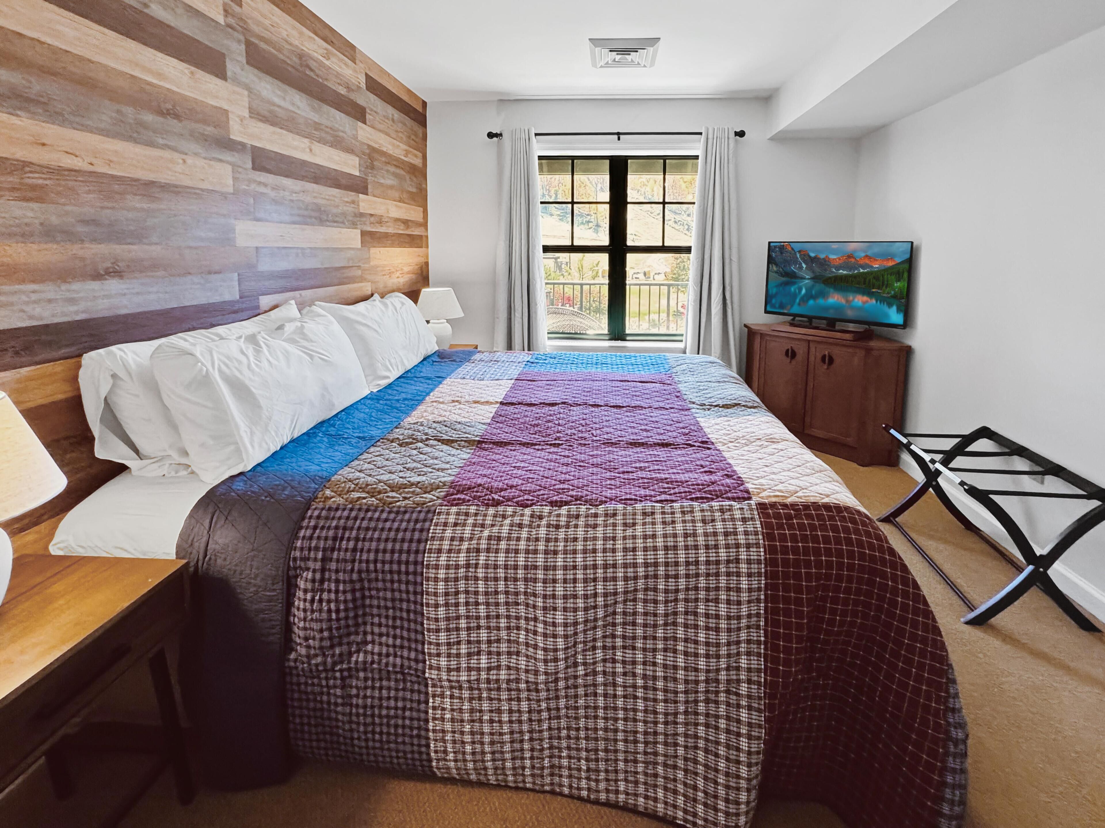 1 habitación, escritorio, tabla de planchar con plancha y wifi gratis 