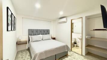 7 chambres, fer et planche à repasser, Wi-Fi, draps fournis