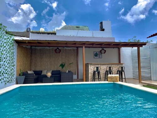 Casa de la Belleza, Uniquely designed 7 bedroom home