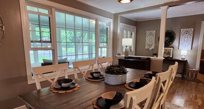 Magnolia Oaks at the Lake, A Retreat at Lake Phelps, NC & Pettigrew State Park